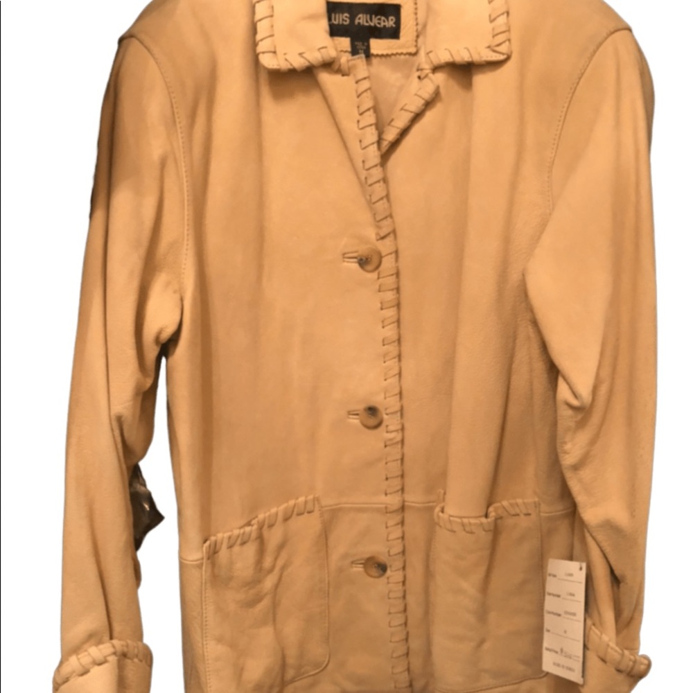 Woman’s Vintage Suede Jacket.Beautiful jacket great condition,never with tags.